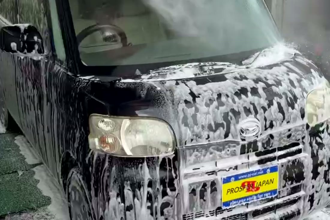 タント 施工｜泡を洗い流す・すすぎ